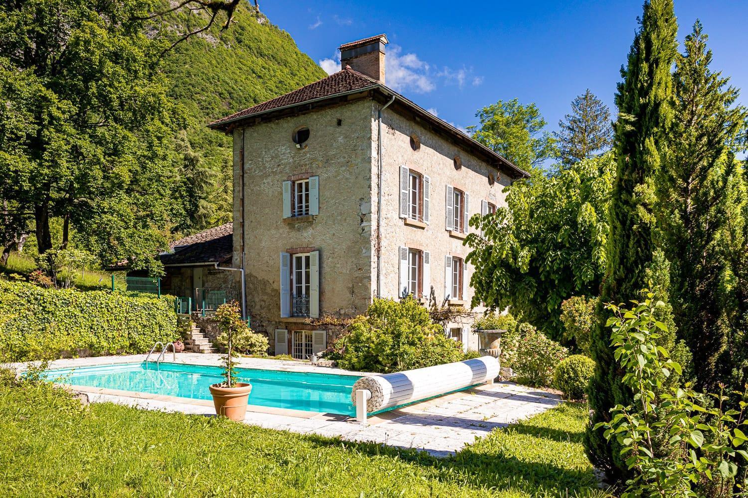 Chateau Monts Blancs Lumbin Екстериор снимка